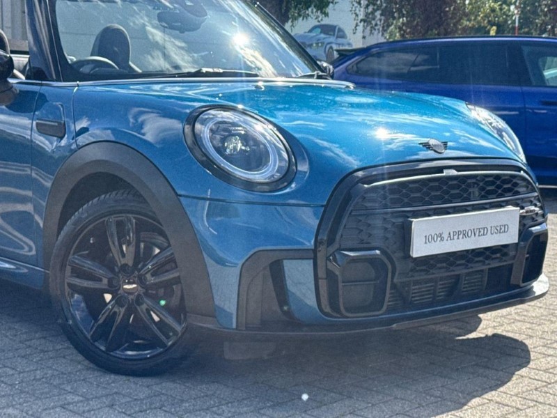 2024 (24) MINI CONVERTIBLE 1.5 Cooper Sport Premium 2dr Auto 5730019
