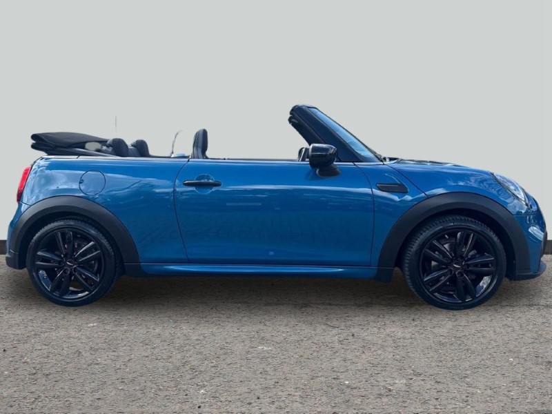 2024 (24) MINI CONVERTIBLE 1.5 Cooper Sport Premium 2dr Auto 5729983