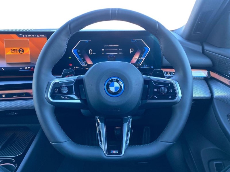 2025 (75) BMW 5 SERIES 530e M Sport Pro 5dr Auto 5732162