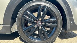 2019 (68) MINI HATCHBACK 2.0 Cooper S Sport II 5dr Auto 5802642