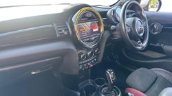 2019 (68) MINI HATCHBACK 2.0 Cooper S Sport II 5dr Auto 5802635