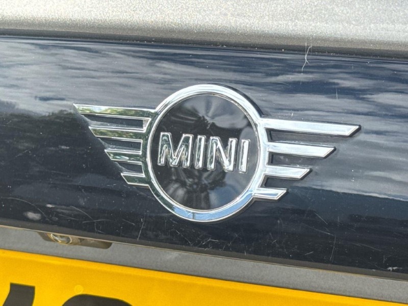 2019 (68) MINI HATCHBACK 2.0 Cooper S Sport II 5dr Auto 5802673