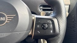 2025 (75) MINI COOPER 2.0 S Sport 5dr Auto 5810860