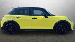 2025 (75) MINI COOPER 2.0 S Sport 5dr Auto 5810845