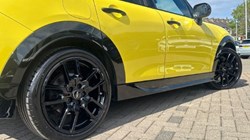 2025 (75) MINI COOPER 2.0 S Sport 5dr Auto 5810890