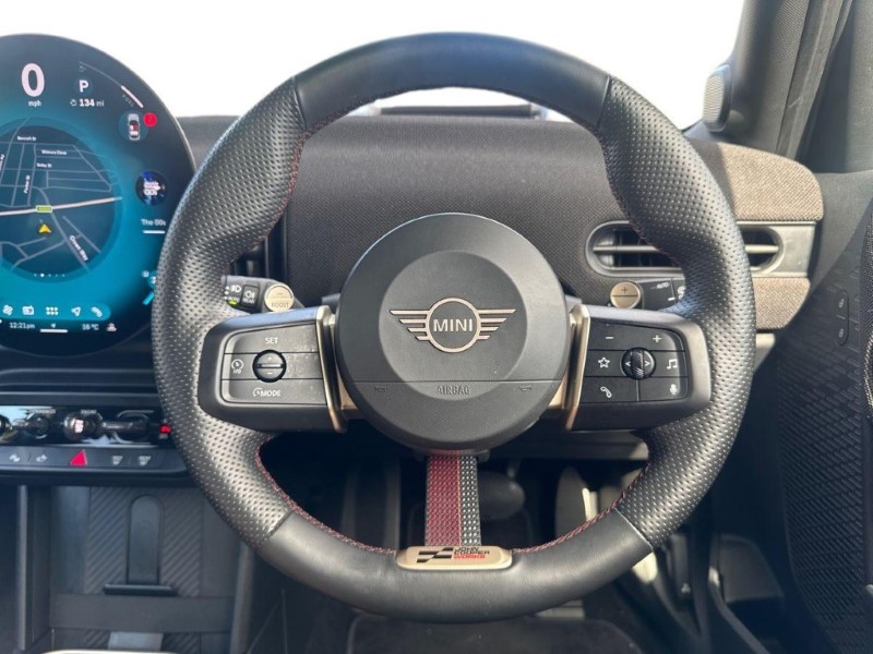 2025 (75) MINI COOPER 2.0 S Sport 5dr Auto 5810847
