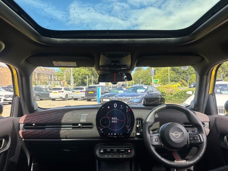 2025 (75) MINI COOPER 2.0 S Sport 5dr Auto 5810863