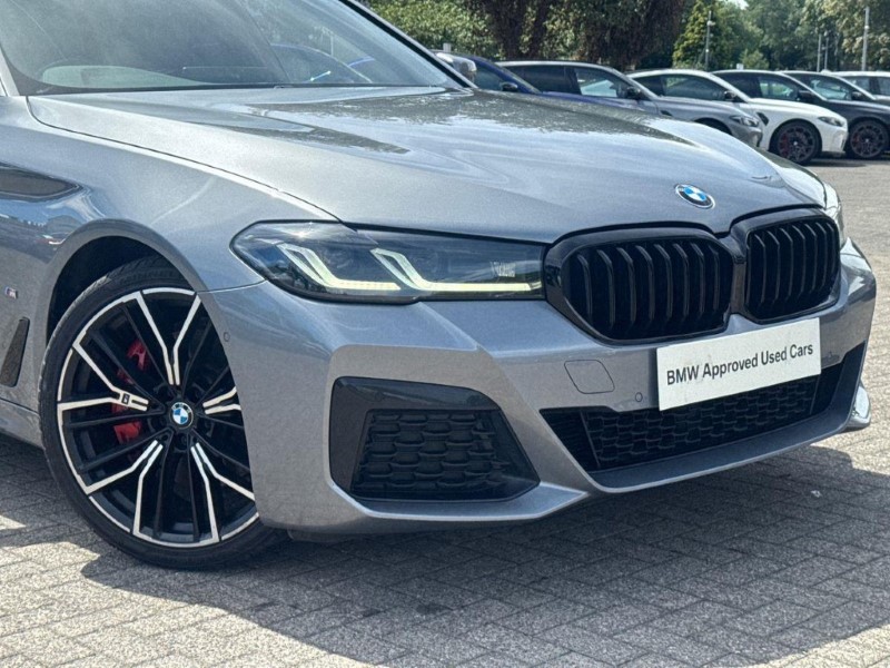 2023 (23) BMW 5 SERIES 520d MHT M Sport 5dr Step Auto 5727758