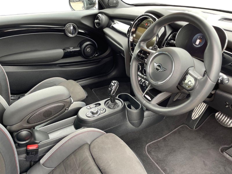 2023 (23) MINI HATCHBACK 2.0 John Cooper Works Premium Plus 3dr Auto 5837239