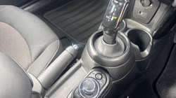 2023 (23) MINI HATCHBACK 1.5 Cooper Classic Premium 5dr Auto 5802592