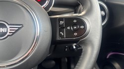 2023 (23) MINI HATCHBACK 1.5 Cooper Classic Premium 5dr Auto 5802600