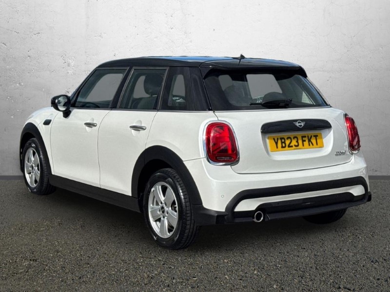 2023 (23) MINI HATCHBACK 1.5 Cooper Classic Premium 5dr Auto