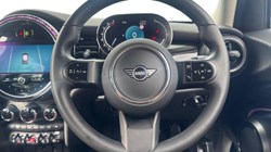2023 (23) MINI HATCHBACK 1.5 Cooper Classic Premium 5dr Auto 5802587