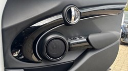 2023 (23) MINI HATCHBACK 1.5 Cooper Classic Premium 5dr Auto 5802603