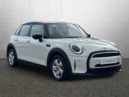 2023 (23) MINI HATCHBACK 1.5 Cooper Classic Premium 5dr Auto