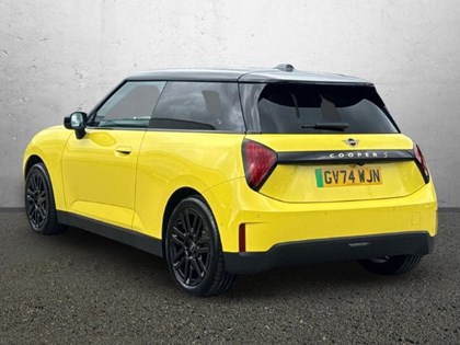 2025 (74) MINI COOPER 160kW SE Classic 54kWh 3dr Auto