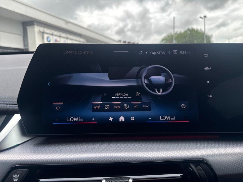 2024 (73) BMW iX1 230kW xDrive30 M Sport 65kWh 5dr Auto 5779263