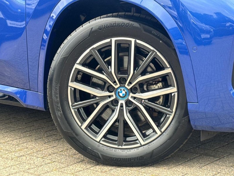 2024 (73) BMW iX1 230kW xDrive30 M Sport 65kWh 5dr Auto 5779277