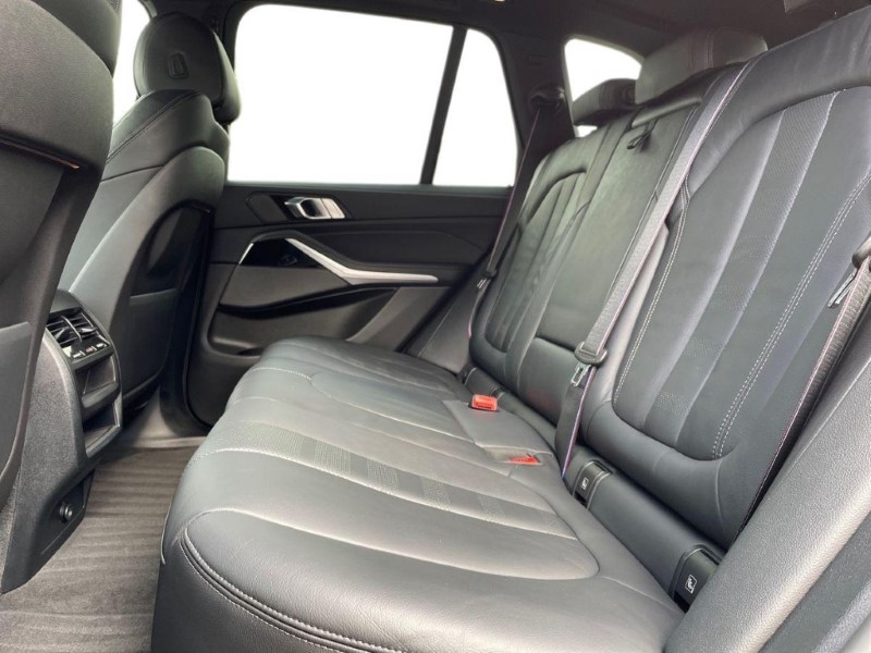 2022 (72) BMW X5 xDrive40d MHT M Sport 5dr Auto 5824132