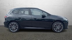 2025 (75) BMW 2 SERIES 220i MHT M Sport 5dr DCT 5805137