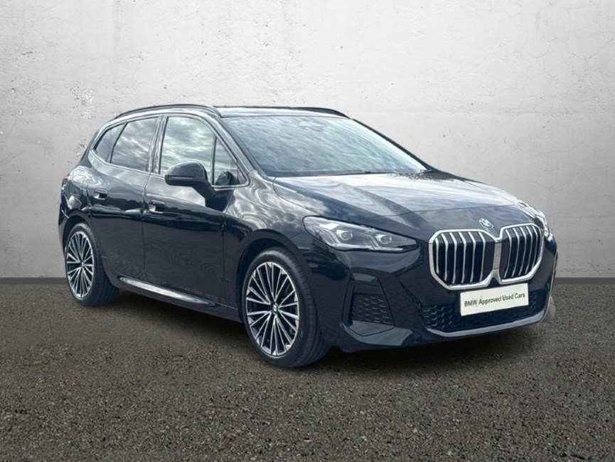 2025 (75) BMW 2 SERIES 220i MHT M Sport 5dr DCT