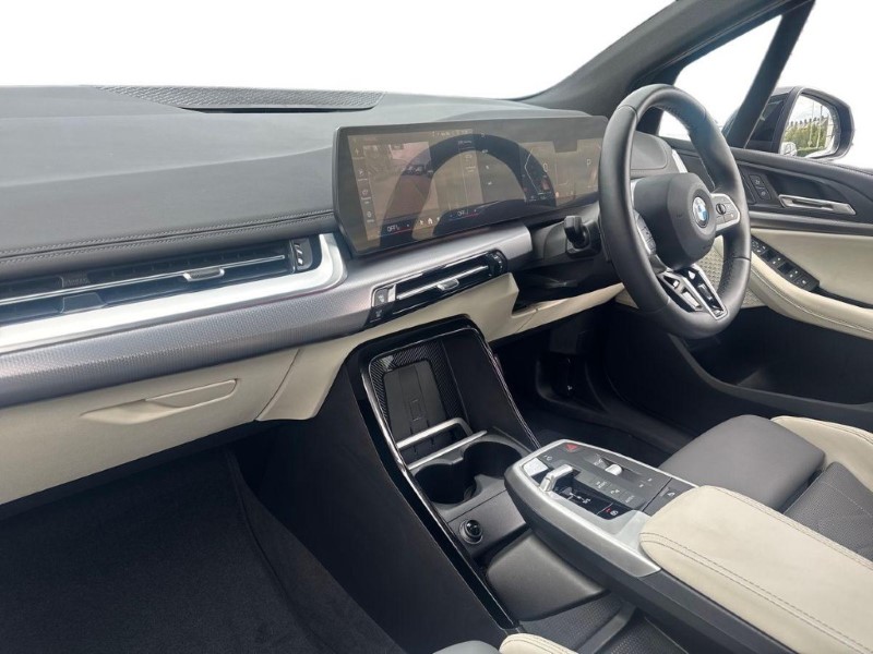 2025 (75) BMW 2 SERIES 220i MHT M Sport 5dr DCT 5805141