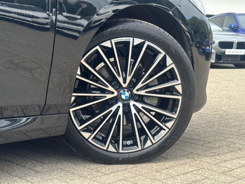 2025 (75) BMW 2 SERIES 220i MHT M Sport 5dr DCT 5805182