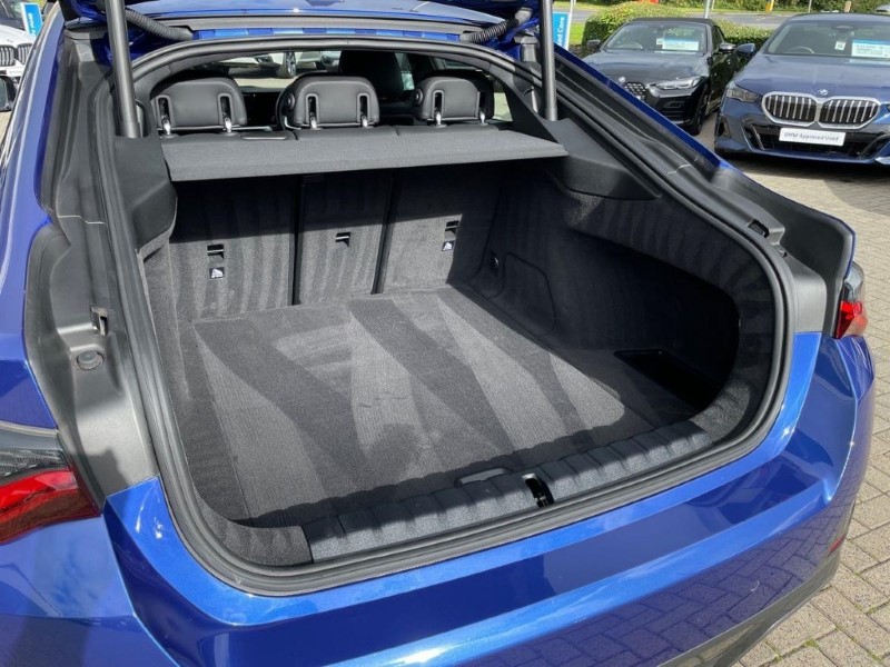 2022 (72) BMW I4 250kW eDrive40 M Sport 83.9kWh 5dr Auto 5825971