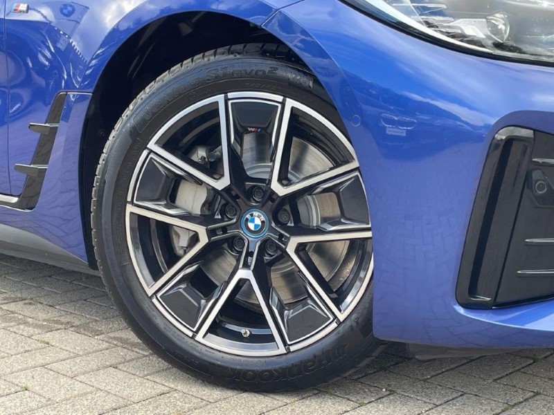 2022 (72) BMW I4 250kW eDrive40 M Sport 83.9kWh 5dr Auto 5825977