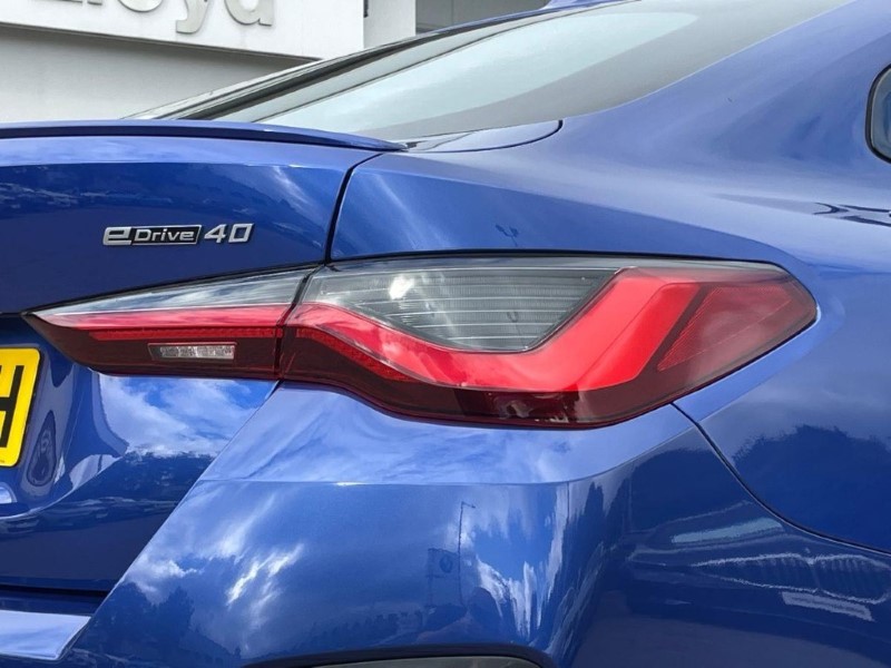 2022 (72) BMW I4 250kW eDrive40 M Sport 83.9kWh 5dr Auto 5825980