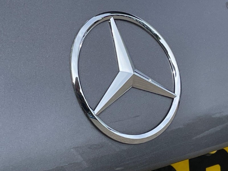 2024 (24) MERCEDES-BENZ A CLASS A180 AMG Line Premium Plus 5dr Auto 5861073