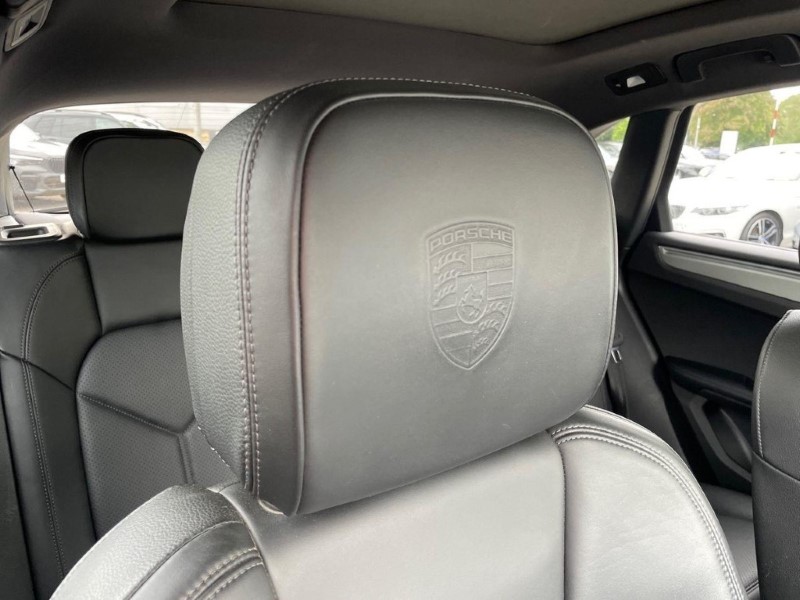 2018 (18) PORSCHE MACAN [252] 5dr PDK 5841412