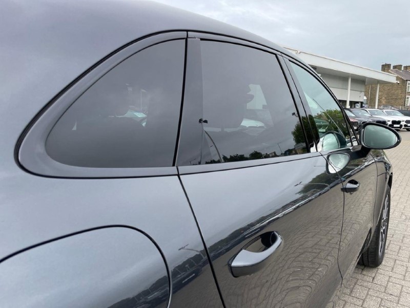 2018 (18) PORSCHE MACAN [252] 5dr PDK 5841426
