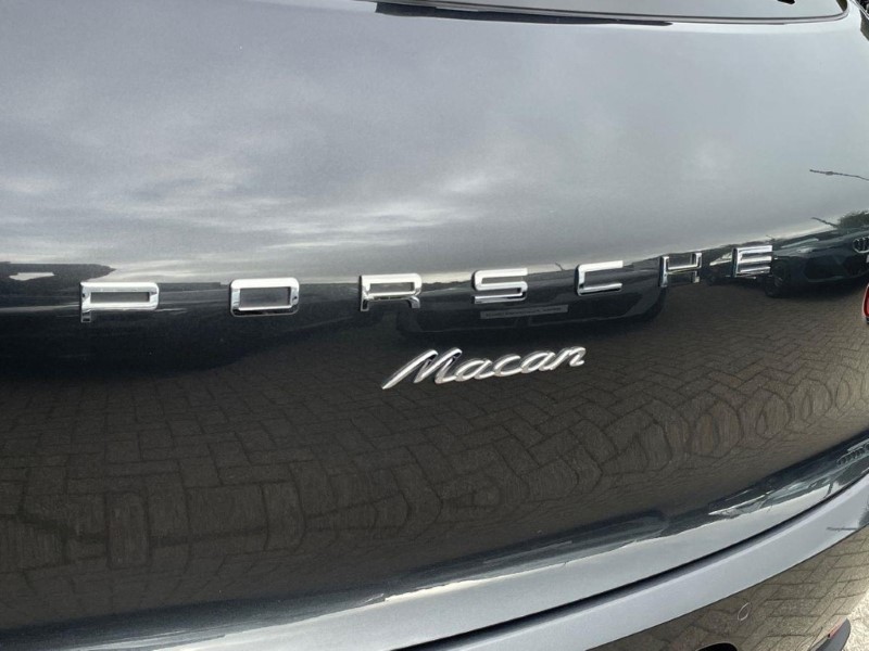 2018 (18) PORSCHE MACAN [252] 5dr PDK 5841421