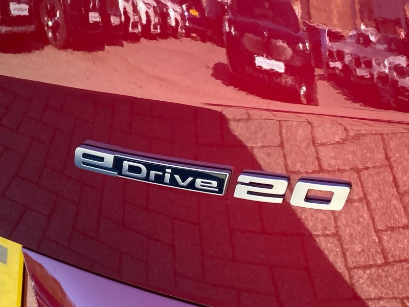 2026 (26) BMW iX2 150kW eDrive20 Shadow Edition 65kWh 5dr Auto 5807826