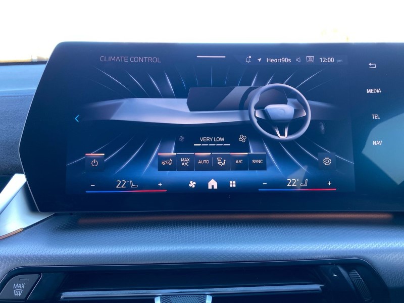 2026 (26) BMW iX2 150kW eDrive20 Shadow Edition 65kWh 5dr Auto 5807814