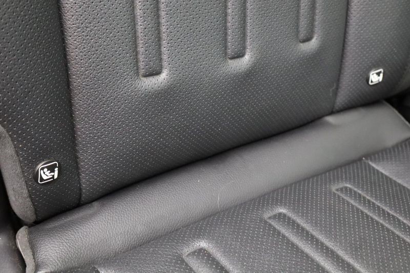 2020 (20) LAND ROVER DEFENDER 2.0 D240 First Edition 110 5dr Auto 3445247