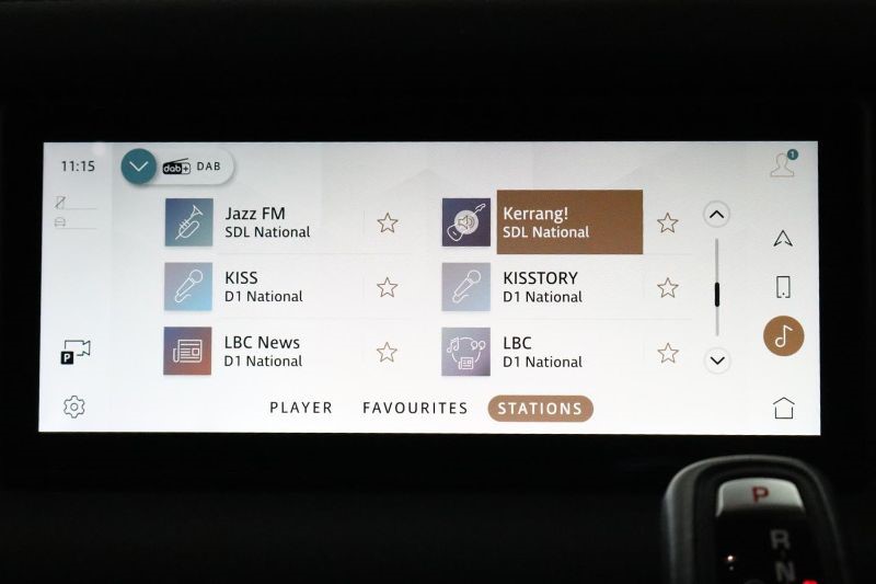 2020 (20) LAND ROVER DEFENDER 2.0 D240 First Edition 110 5dr Auto 3445240