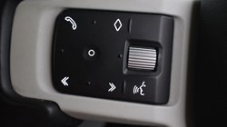 2020 (20) LAND ROVER DEFENDER 2.0 D240 First Edition 110 5dr Auto 3445236