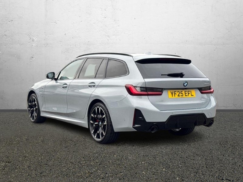 2025 (25) BMW 3 SERIES 330e 22.3 kWh M Sport 5dr Step Auto 5872476