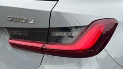 2025 (25) BMW 3 SERIES 330e 22.3 kWh M Sport 5dr Step Auto 5872521
