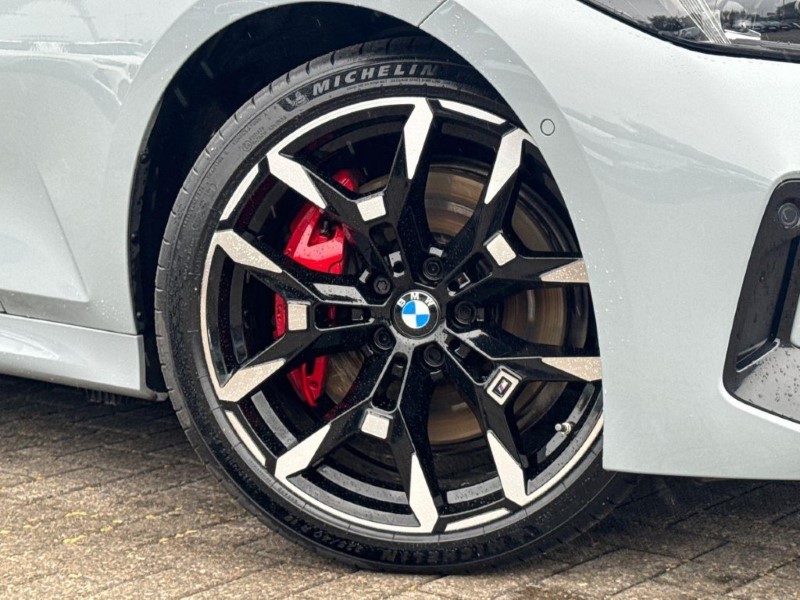 2025 (25) BMW 3 SERIES 330e 22.3 kWh M Sport 5dr Step Auto 5872518