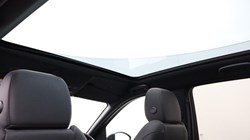 2023 (23) LAND ROVER DISCOVERY SPORT 2.0 D200 R-Dynamic HSE 5dr Auto 3421152