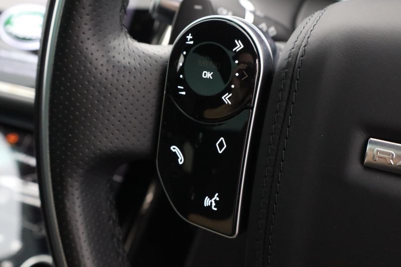 2019 (69) LAND ROVER RANGE ROVER EVOQUE 2.0 D180 R-Dynamic HSE 5dr Auto 3430718