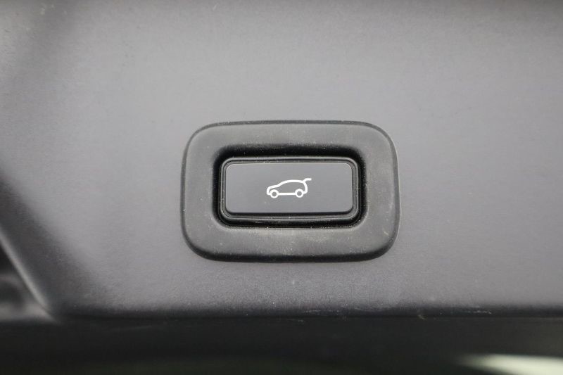 2019 (69) LAND ROVER RANGE ROVER EVOQUE 2.0 D180 R-Dynamic HSE 5dr Auto 3430737