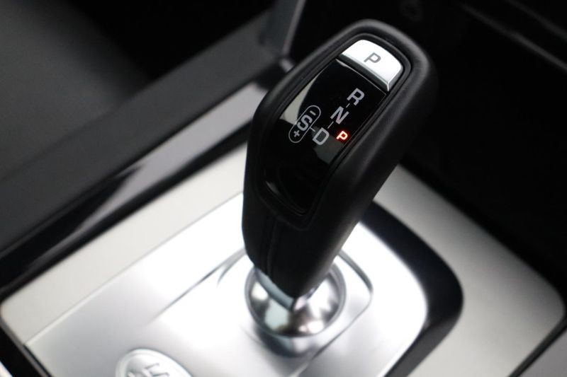 2023 (23) LAND ROVER DISCOVERY SPORT 2.0 D200 R-Dynamic HSE 5dr Auto 3446937