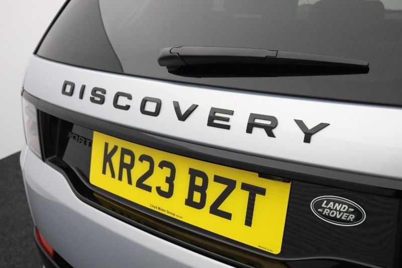 2023 (23) LAND ROVER DISCOVERY SPORT 2.0 D200 R-Dynamic HSE 5dr Auto 3446950