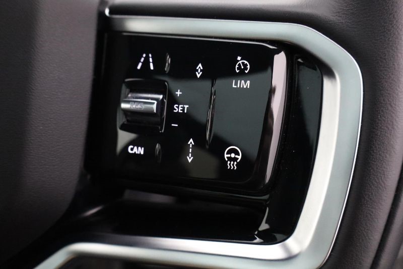 2023 (23) LAND ROVER DISCOVERY SPORT 2.0 D200 R-Dynamic HSE 5dr Auto 3446927