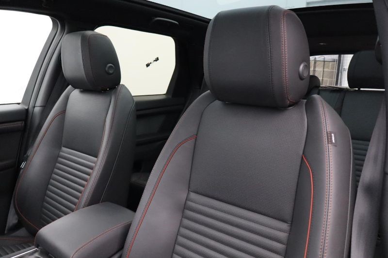 2023 (23) LAND ROVER DISCOVERY SPORT 2.0 D200 R-Dynamic HSE 5dr Auto 3446942