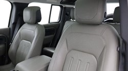 2021 (21) LAND ROVER DEFENDER 3.0 D300 HSE 110 5dr Auto 3467758